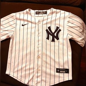 NWOT Nike NY Yankees Kids Cole Baseball Jersey